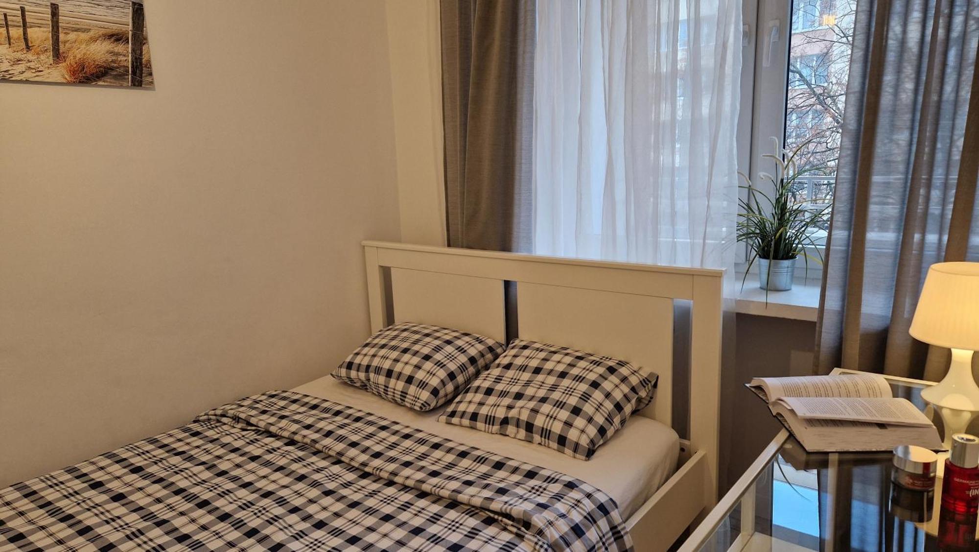 Krolewska Centrum Apartament 4X 바르샤바 외부 사진